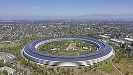 Apple park cupertino 2019.jpg